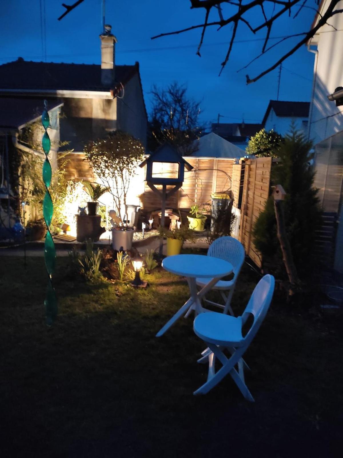 Un Deux Pieces Et Un Jardin A Villejuif Eksteriør bilde